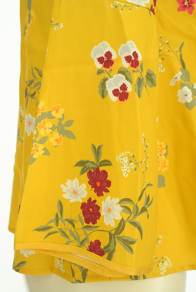 Couture Brooch（クチュールブローチ）の古着「９分袖花柄フリルカットソー（カットソー・プルオーバー）」大画像５へ