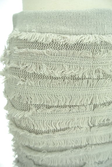 Couture Brooch（クチュールブローチ）の古着「フリンジ膝下タイトスカート（ロングスカート・マキシスカート）」大画像４へ