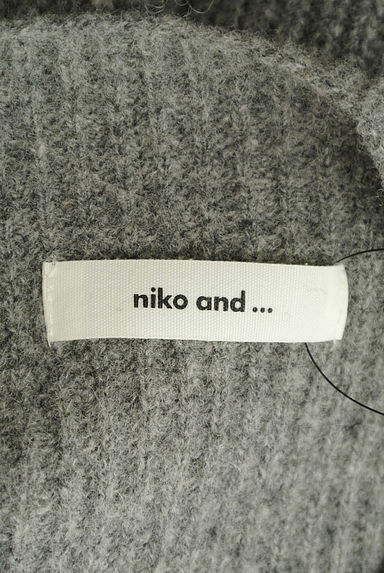 niko and...（ニコ アンド）の古着「ライン入りモックネックニット（セーター）」大画像６へ