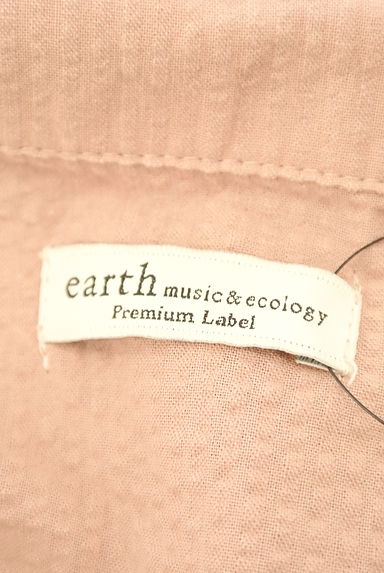 earth music&ecology（アースミュージック＆エコロジー）の古着「パフスリーブオープンカラーブラウス（ブラウス）」大画像６へ
