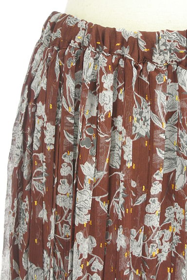 Melan Cleuge（メランクルージュ）の古着「花柄プリーツシアーロングスカート（ロングスカート・マキシスカート）」大画像４へ