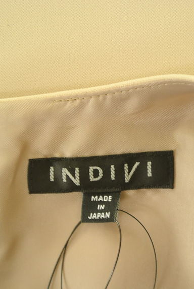 INDIVI（インディヴィ）の古着「ベルト付き膝下タックワンピース（ワンピース・チュニック）」大画像６へ