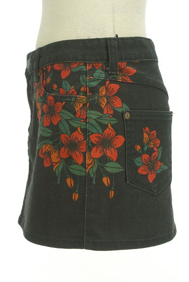 mash mania（マッシュマニア）の古着「花柄ブラックデニムミニスカート（ミニスカート）」大画像３へ
