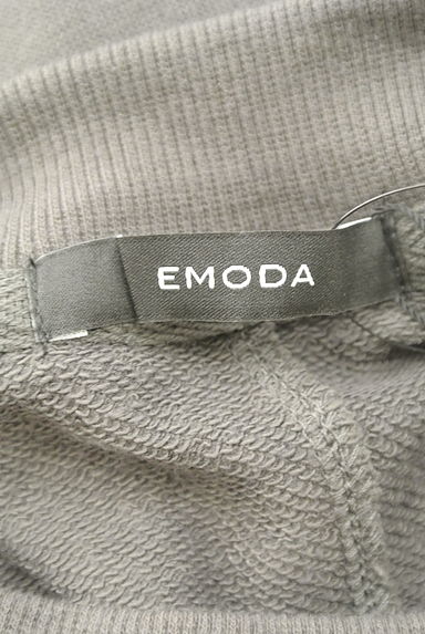 EMODA（エモダ）の古着「ボリューム袖クロップド丈スウェット（スウェット・パーカー）」大画像６へ