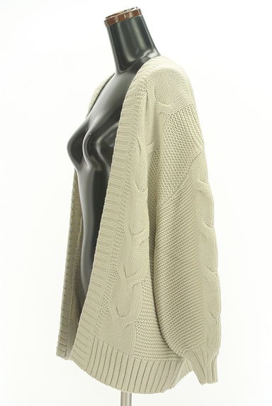 Melan Cleuge（メランクルージュ）の古着「ケーブル編みミドルカーディガン（カーディガン・ボレロ）」大画像３へ