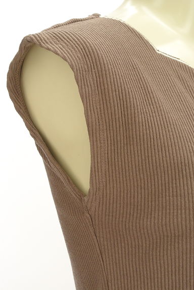 Couture Brooch（クチュールブローチ）の古着「スカラップリブニット（ニット）」大画像５へ