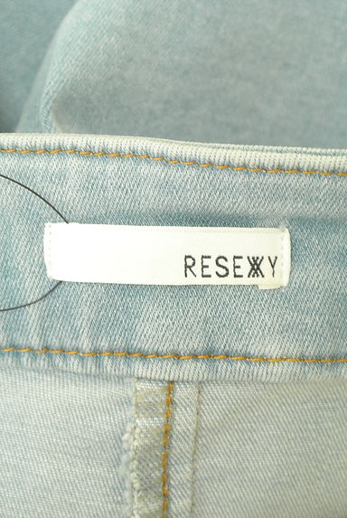RESEXXY（リゼクシー）の古着「ミモレ丈ストレッチデニムスカート（ロングスカート・マキシスカート）」大画像６へ