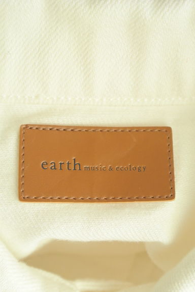 earth music&ecology（アースミュージック＆エコロジー）の古着「ホワイトデニムジャケット（ブルゾン・スタジャン）」大画像６へ