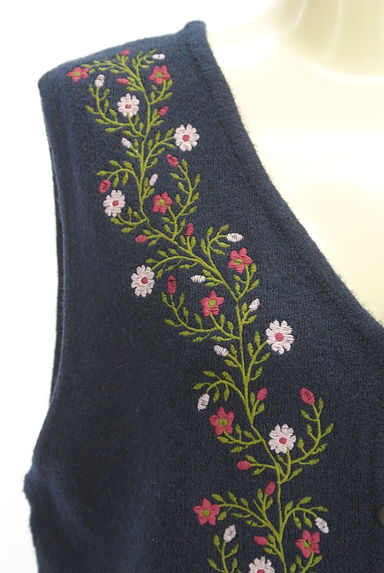 SM2（サマンサモスモス）の古着「花柄刺繍ニットベスト（ベスト・ジレ）」大画像４へ