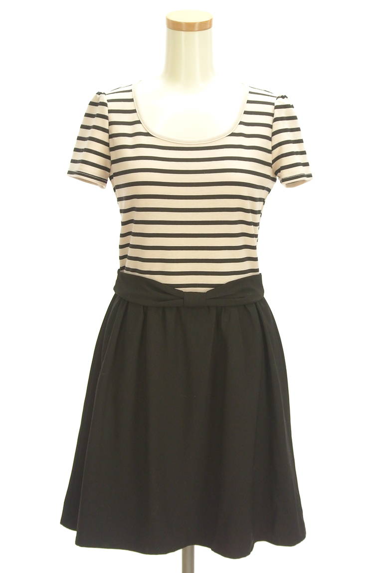 NATURAL BEAUTY BASIC（ナチュラルビューティベーシック）の古着「商品番号：PR10294525」-大画像1