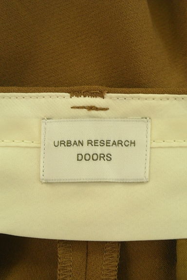 URBAN RESEARCH DOORS（アーバンリサーチドアーズ）の古着「タックストレッチテーパードパンツ（パンツ）」大画像６へ
