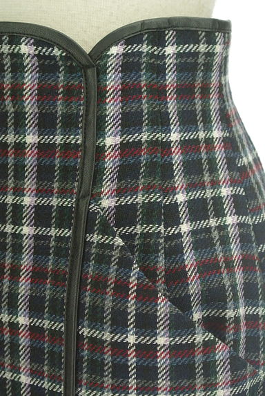 Rirandture（リランドチュール）の古着「パイピングチェック柄ミモレタイトスカート（スカート）」大画像４へ