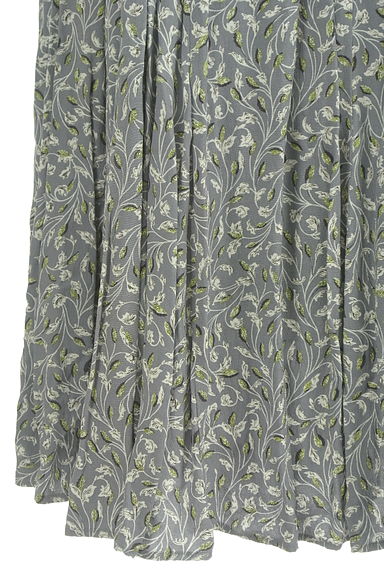 FRAY I.D（フレイアイディー）の古着「花柄ロングフレアシフォンスカート（ロングスカート・マキシスカート）」大画像５へ