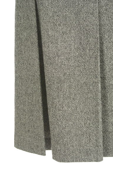 BLUE LABEL CRESTBRIDGE（ブルーレーベル・クレストブリッジ）の古着「膝下ラップタックスカート（スカート）」大画像５へ