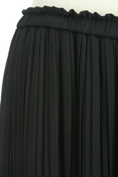 COMME CA（コムサ）の古着「アシメシアープリーツロングスカート（ロングスカート・マキシスカート）」大画像４へ