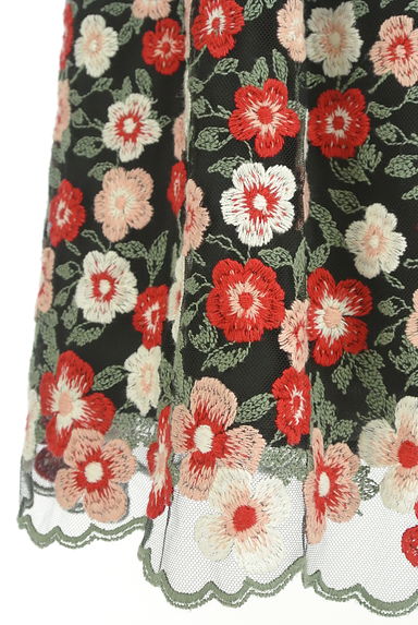 LAISSE PASSE（レッセパッセ）の古着「花刺繍膝丈チュールスカート（スカート）」大画像５へ