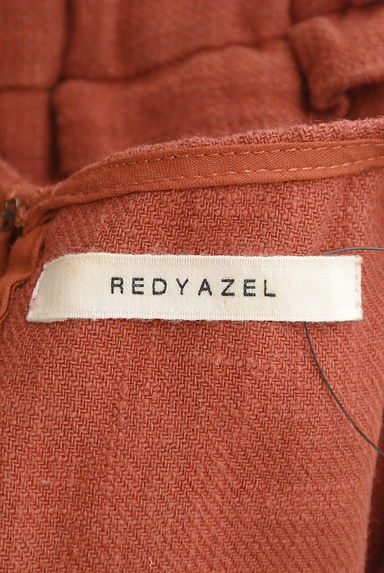 REDYAZEL（レディアゼル）の古着「ベルト付きボタンロングワンピース（キャミワンピース）」大画像６へ