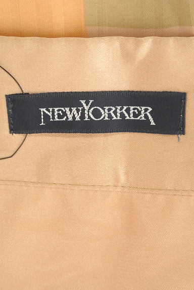 NEW YORKER（ニューヨーカー）の古着「幾何学模様膝下シアータックスカート（ロングスカート・マキシスカート）」大画像６へ