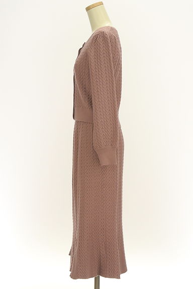 PROPORTION BODY DRESSING（プロポーションボディ ドレッシング）の古着「ケーブル編みカーデ＋ミモレスカート（セットアップ（ジャケット＋スカート））」大画像３へ