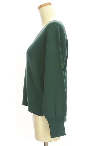 YECCA VECCA（イェッカヴェッカ）の古着「Vネックニットプルオ―バー（ニット）」大画像３へ