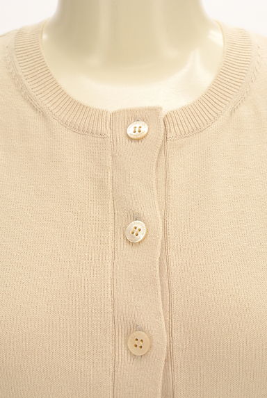 Mademoiselle NON NON（マドモアゼルノンノン）の古着「ワンポイント刺繡ニットジレ（ベスト・ジレ）」大画像４へ