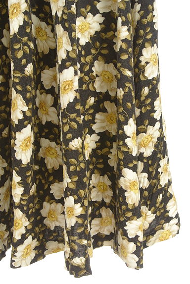 INGEBORG（インゲボルグ）の古着「花柄ミモレスカート（ロングスカート・マキシスカート）」大画像５へ