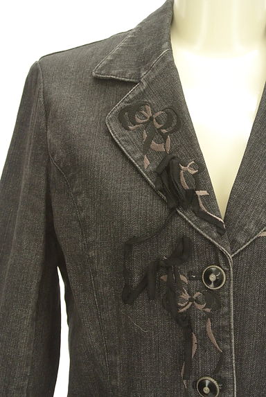 INGEBORG（インゲボルグ）の古着「刺繍入りブラックデニムジャケット（ジャケット）」大画像４へ