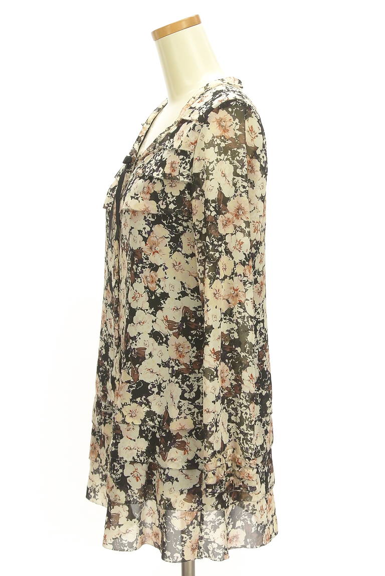 INGEBORG（インゲボルグ）の古着「商品番号：PR10298062」-大画像3