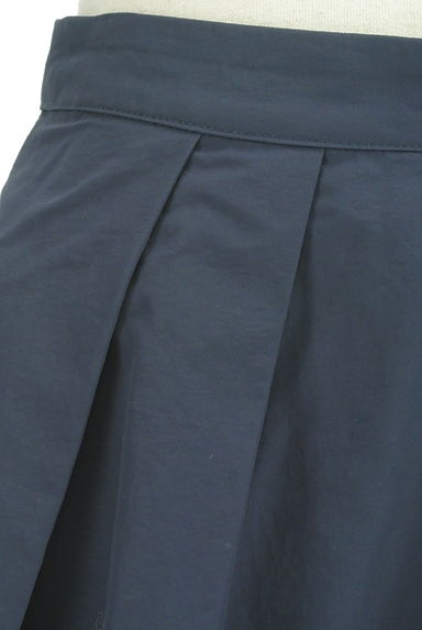 Banner Barrett（バナーバレット）の古着「タックフレア膝丈スカート（スカート）」大画像４へ