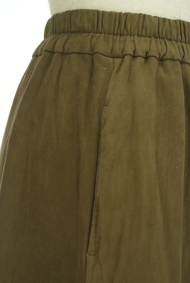 Te chichi（テチチ）の古着「スウェードライクミディフレアスカート（スカート）」大画像４へ
