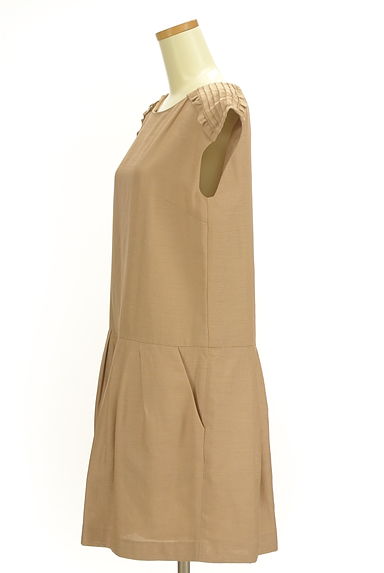 Couture Brooch（クチュールブローチ）の古着「ピンタックフリル袖膝上ワンピース（ワンピース・チュニック）」大画像３へ