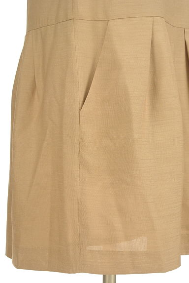 Couture Brooch（クチュールブローチ）の古着「ピンタックフリル袖膝上ワンピース（ワンピース・チュニック）」大画像５へ