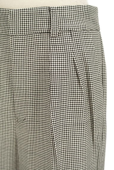 JILLSTUART（ジルスチュアート）の古着「千鳥格子柄テーパードパンツ（パンツ）」大画像４へ