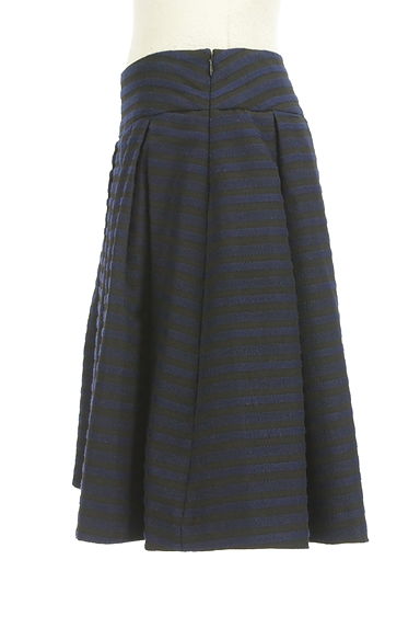 Couture Brooch（クチュールブローチ）の古着「ジャガードボーダー膝上タックフレアスカート（スカート）」大画像３へ