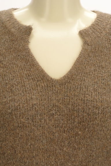 MURUA（ムルーア）の古着「ボリューム袖キーネックニット（ニット）」大画像４へ
