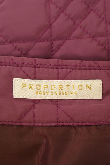 PROPORTION BODY DRESSING（プロポーションボディ ドレッシング）の古着「キルティングロングスカート（ロングスカート・マキシスカート）」大画像６へ