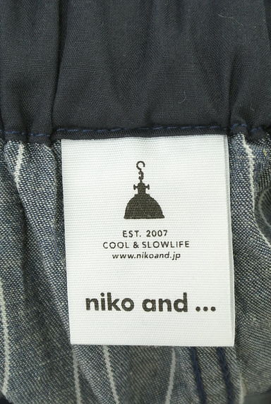 niko and...（ニコ アンド）の古着「ピンストライプコクーンワイドパンツ（パンツ）」大画像６へ