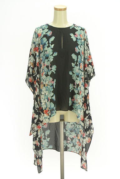 BCBG MaxAzria（ビーシービージーマックスアズリア）の古着「フラワーシアーフィッシュテールブラウス（カットソー・プルオーバー）」大画像１へ