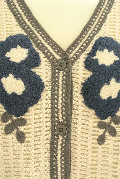 SM2（サマンサモスモス）の古着「花刺繍透かし編みニットベスト（ベスト・ジレ）」大画像４へ