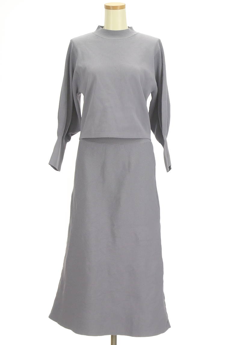 N.Natural Beauty Basic*(エヌ ナチュラルビューティーベーシック)の古着「商品番号:PR10300935」-大画像1