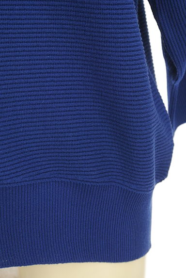 INDIVI（インディヴィ）の古着「ボリューム袖ボートネックニット（ニット）」大画像５へ