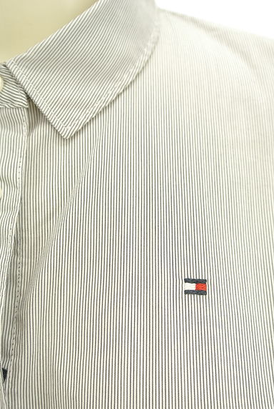 TOMMY HILFIGER（トミーヒルフィガー）の古着「ワンポイントストライプブラウス（ブラウス）」大画像４へ