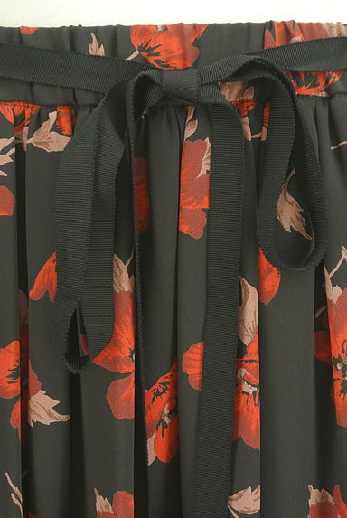Rouge vif La cle（ルージュヴィフラクレ）の古着「ベルト付き花柄シフォンミモレスカート（スカート）」大画像４へ