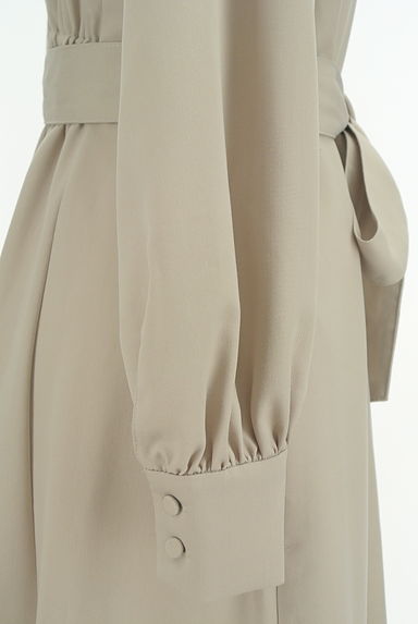 NATURAL BEAUTY BASIC（ナチュラルビューティベーシック）の古着「フレアロングワンピース（ワンピース・チュニック）」大画像５へ