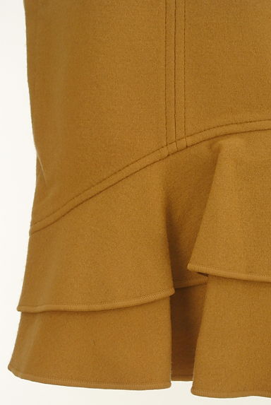 NARA CAMICIE（ナラカミーチェ）の古着「裾フリル膝丈起毛タイトスカート（スカート）」大画像５へ