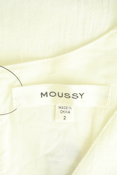 MOUSSY（マウジー）の古着「花刺繍コンパクトブラウス（カットソー・プルオーバー）」大画像６へ