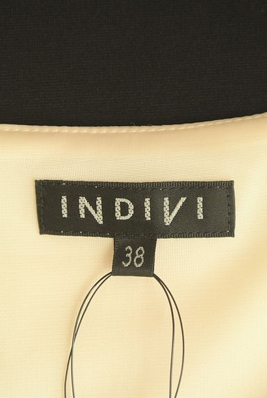 INDIVI（インディヴィ）の古着「バイカラー膝上タイトワンピース（ワンピース・チュニック）」大画像６へ