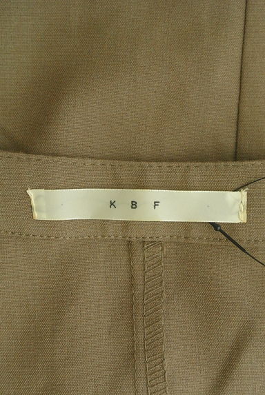 KBF（ケービーエフ）の古着「ベスト＋ロングスカートセットアップ（セットアップ（ジャケット＋スカート））」大画像６へ
