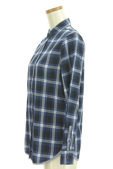 TOMMY HILFIGER（トミーヒルフィガー）の古着「パイピングラウンドヘムチェックシャツ（カジュアルシャツ）」大画像３へ