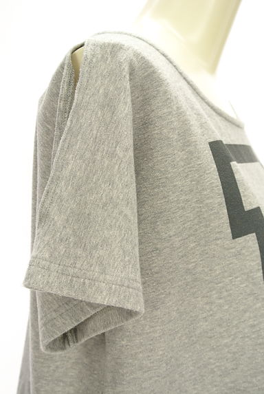X-girl（エックスガール）の古着「ロゴプリントオープンショルダーTシャツ（Ｔシャツ）」大画像４へ